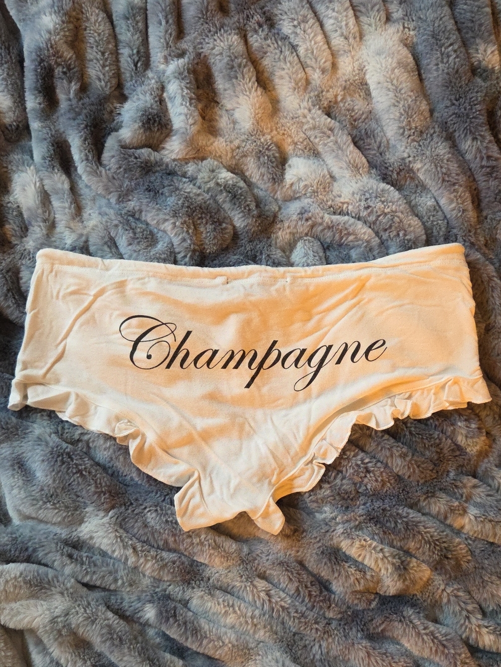 Wildfox Champagne Ruffle Hipster Pj Shorts - Ivory XS